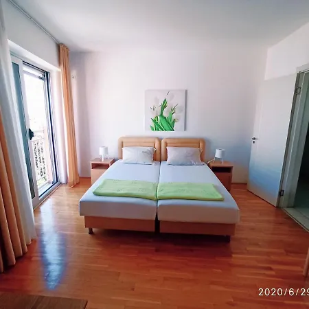 Apartments Mitende 布德瓦 外观 照片