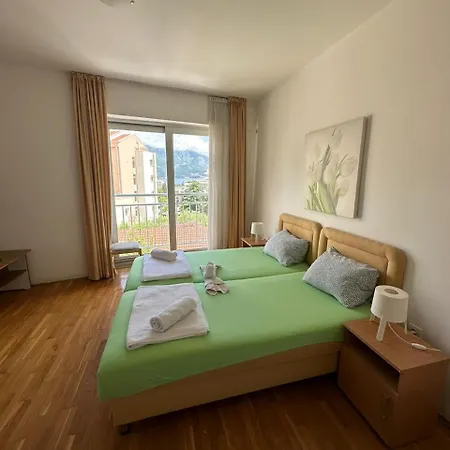 Apartments Mitende 布德瓦 外观 照片
