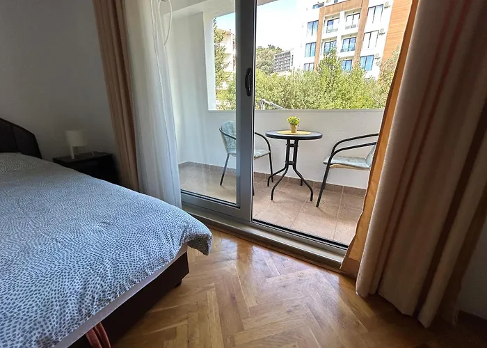 Apartments Mitende